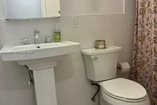 517 Menendez Ave, Coral Gables, FL 33146 - Photo 13