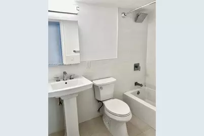 517 Menendez Ave #-, Coral Gables, FL 33146 - Photo 11