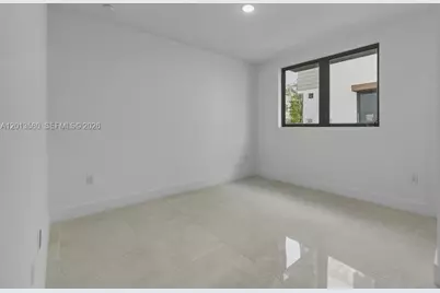 4120 S Oak Pl, Dania Beach, FL 33314 - Photo 5