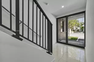 4120 S Oak Pl, Dania Beach, FL 33314 - Photo 1