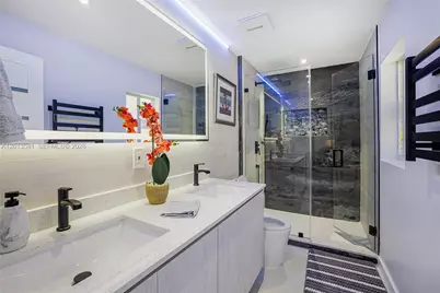 2406 Gulfstream Ln, Fort Lauderdale, FL 33312 - Photo 25