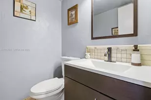 5501 Lakeside Dr, Margate, FL 33063 - Photo 17