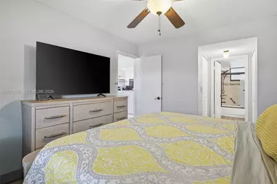 5501 Lakeside Dr #204, Margate, FL 33063 - Photo 13
