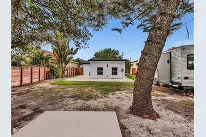107 Central Ave, Delray Beach, FL 33483 - Photo 33