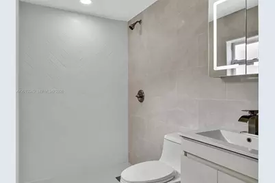 107 Central Ave, Delray Beach, FL 33483 - Photo 25