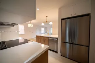 1550 S Greenway Dr, Coral Gables, FL 33134 - Photo 9