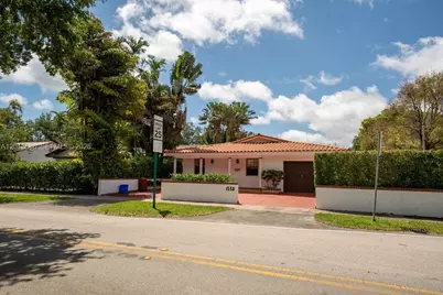 1550 S Greenway Dr, Coral Gables, FL 33134 - Photo 67