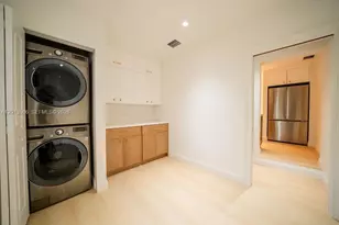 1550 S Greenway Dr, Coral Gables, FL 33134 - Photo 15