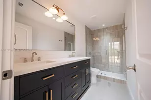 1550 S Greenway Dr, Coral Gables, FL 33134 - Photo 33