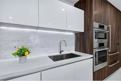 851 NE 1st Ave #1603, Miami, FL 33132 - Photo 23
