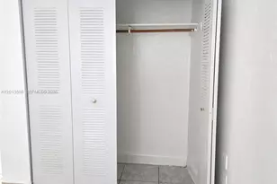 4610 SW 40th St, West Park, FL 33023 - Photo 5