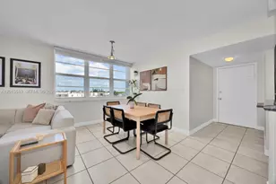 2016 Bay Dr, Miami Beach, FL 33141 - Photo 9