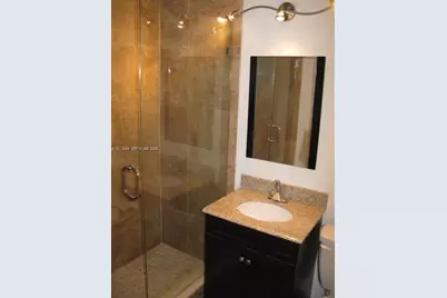 1611 Michigan Ave #13, Miami Beach, FL 33139 - Photo 11