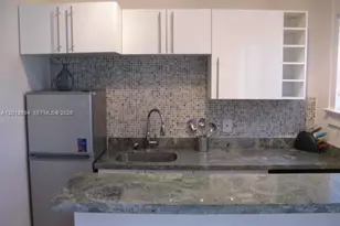 1611 Michigan Ave, Miami Beach, FL 33139 - Photo 9