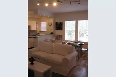 1611 Michigan Ave #13, Miami Beach, FL 33139 - Photo 3