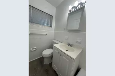 4246 Seagrape Dr #1, Lauderdale by the Sea, FL 33308 - Photo 15