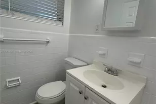 4246 Sea Grape Dr, Lauderdale by the Sea, FL 33308 - Photo 15