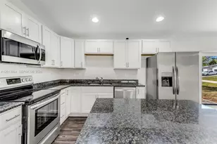 6069 S Moss Cir, Labelle, FL 33935 - Photo 13