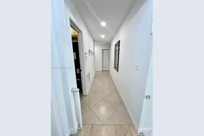 101 SW 58th Ave #101, Plantation, FL 33317 - Photo 17