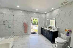 101 SW 58th Ave, Plantation, FL 33317 - Photo 15