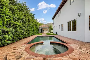 16763 NW 77th Path, Miami Lakes, FL 33016 - Photo 7