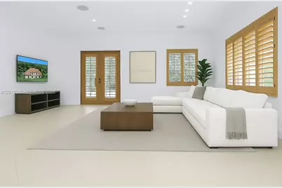16763 NW 77th Path, Miami Lakes, FL 33016 - Photo 5