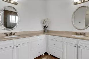 16763 NW 77th Path, Miami Lakes, FL 33016 - Photo 15