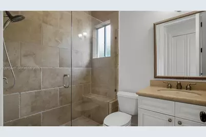 16763 NW 77th Path, Miami Lakes, FL 33016 - Photo 27