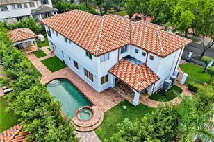 16763 NW 77th Path, Miami Lakes, FL 33016 - Photo 9
