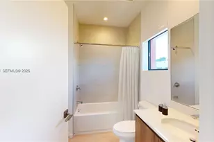 113 NE 6th St, Fort Lauderdale, FL 33304 - Photo 19