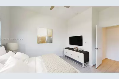 113 NE 6th St #1101, Fort Lauderdale, FL 33304 - Photo 17