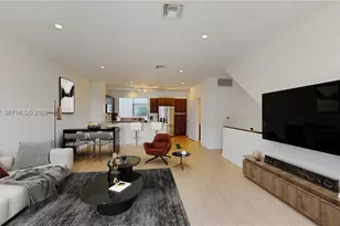113 NE 6th St, Fort Lauderdale, FL 33304 - Photo 7