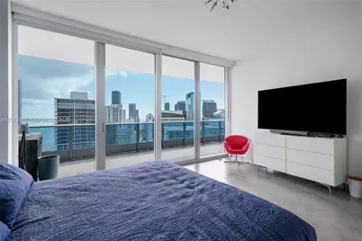 200 Biscayne Boulevard Way #4902, Miami, FL 33131 - Photo 15