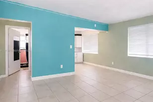 1001 NE 10th St, Hallandale Beach, FL 33009 - Photo 1