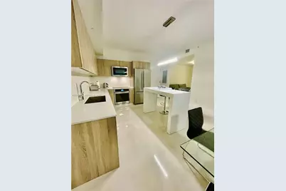 2960 NE 207th #707, Aventura, FL 33180 - Photo 3