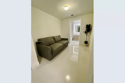 2960 NE 207th #707, Aventura, FL 33180 - Photo 7
