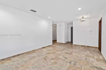8745 SW 182nd Ter, Palmetto Bay, FL 33157 - Photo 11