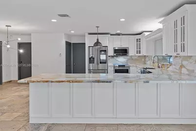 8745 SW 182nd Ter, Palmetto Bay, FL 33157 - Photo 19