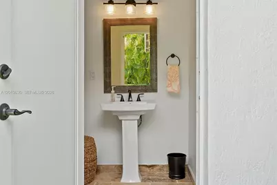 8745 SW 182nd Ter, Palmetto Bay, FL 33157 - Photo 51