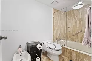 101 Ocean Ln Dr, Key Biscayne, FL 33149 - Photo 27