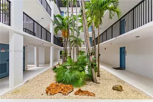 101 Ocean Ln Dr, Key Biscayne, FL 33149 - Photo 49