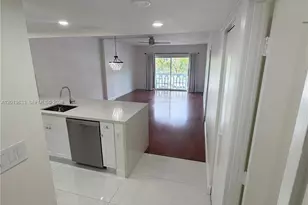 100 Edgewater Dr, Coral Gables, FL 33133 - Photo 19
