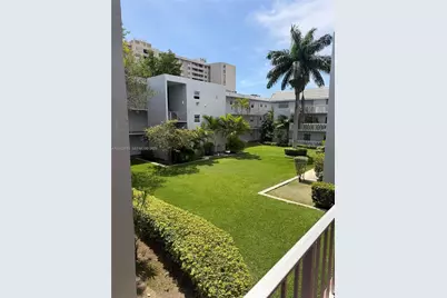 100 Edgewater Dr #204, Coral Gables, FL 33133 - Photo 3