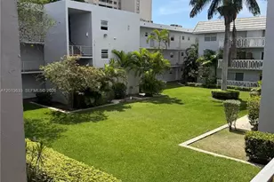 100 Edgewater Dr, Coral Gables, FL 33133 - Photo 3
