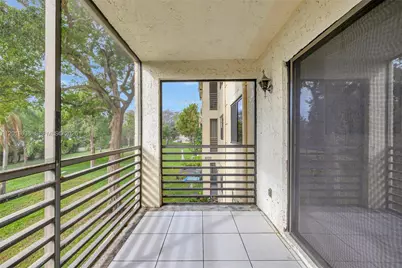 126 S Cypress Rd #729, Pompano Beach, FL 33060 - Photo 17
