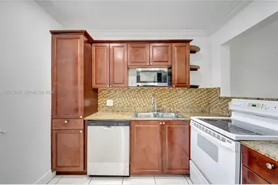 126 S Cypress Rd #729, Pompano Beach, FL 33060 - Photo 15