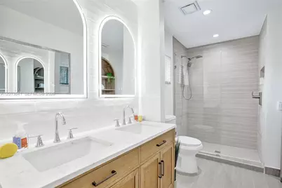 509 NE 19th St #509, Wilton Manors, FL 33305 - Photo 21