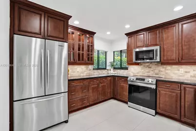 509 NE 19th St #509, Wilton Manors, FL 33305 - Photo 25