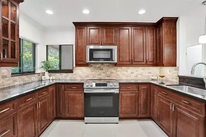 509 NE 19th St #509, Wilton Manors, FL 33305 - Photo 23