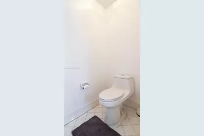 5662 NW 112th Ct #., Doral, FL 33178 - Photo 31